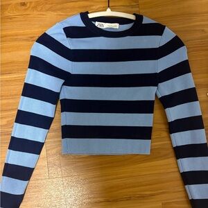 Zara Light Blue and Navy Stripe Long Sleeve Crewneck Top